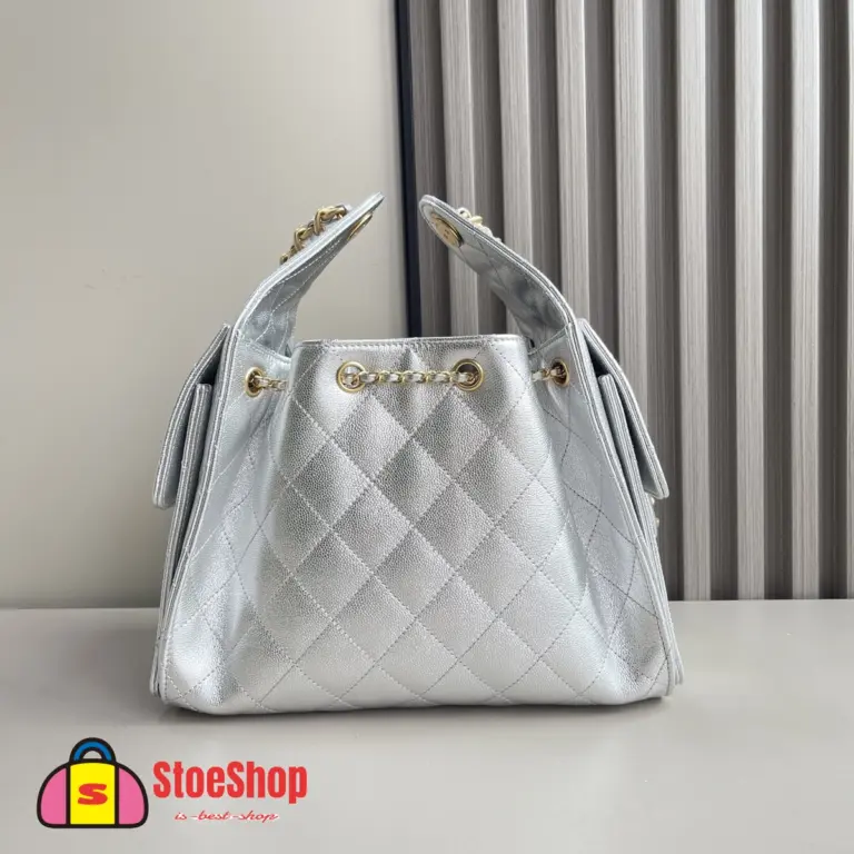 高仿香奈兒/CHANEL 25C Hobo 肩背包｜金屬亮面銀色