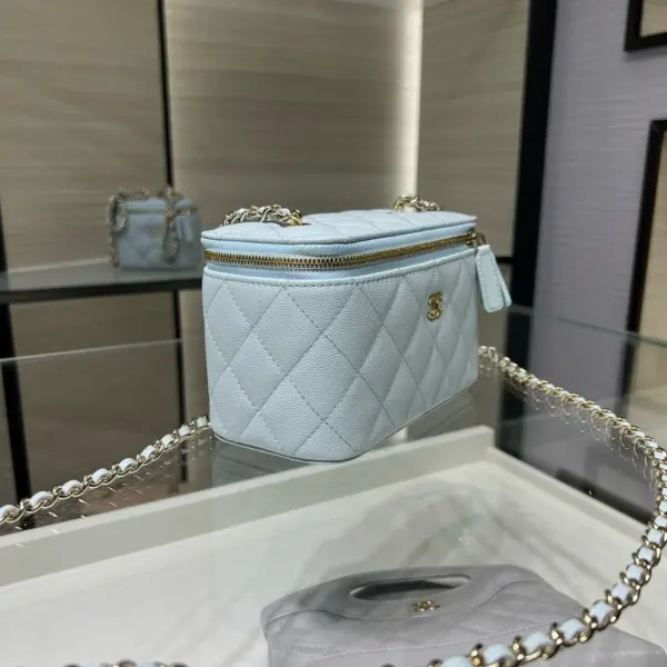 高仿香奈兒/Chanel 22A 方盒子包 淺藍色 13 高仿香奈兒/Chanel 22A 方盒子包 淺藍色