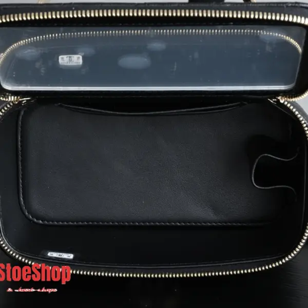 高仿香奈兒/Chanel Vanity Case 方形化妝包 黑色