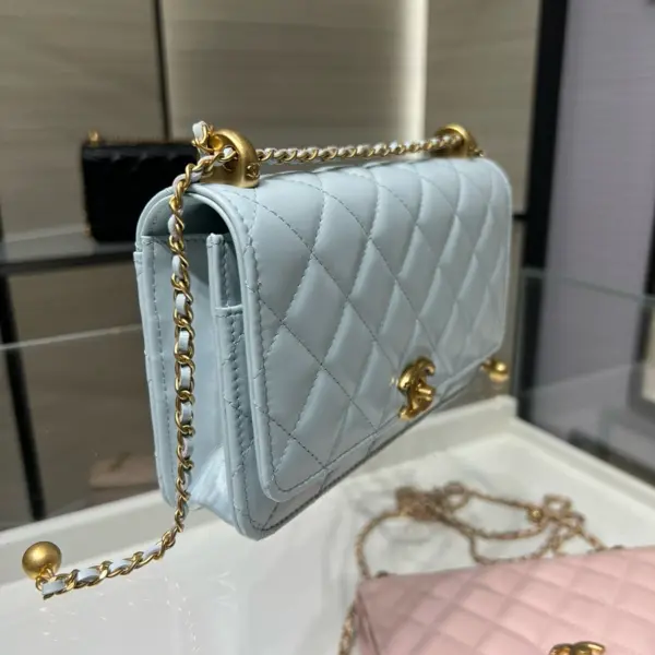 高仿香奈兒/Chanel 25S 奶白色Wallet on Chain WOC發財包