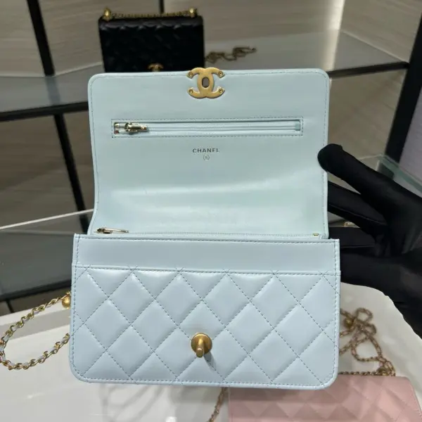 高仿香奈兒/Chanel 25S 奶白色Wallet on Chain WOC發財包