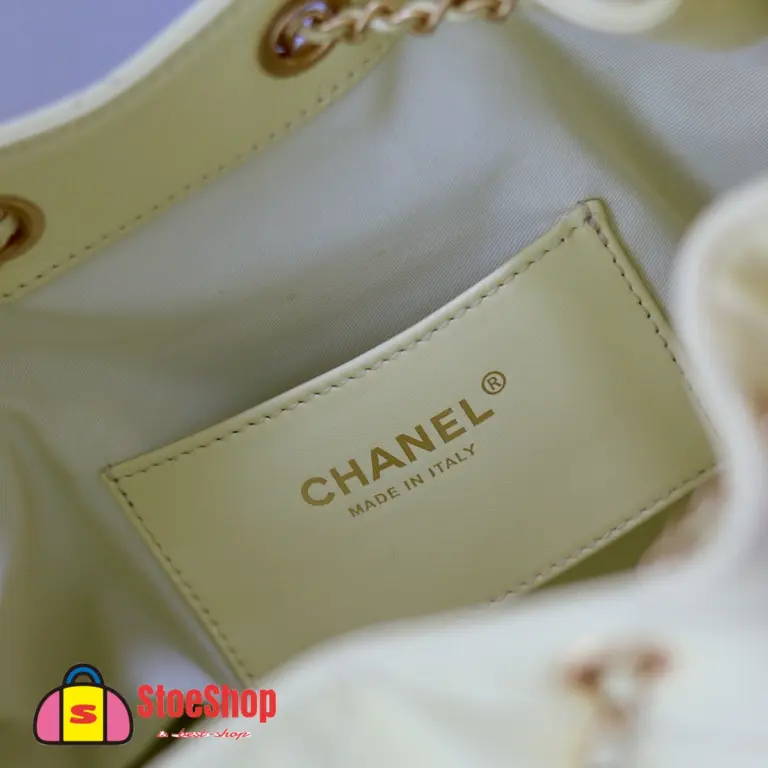 高仿香奈兒/CHANEL 25C Hobo 肩背包｜魚子醬小牛皮亮黃色