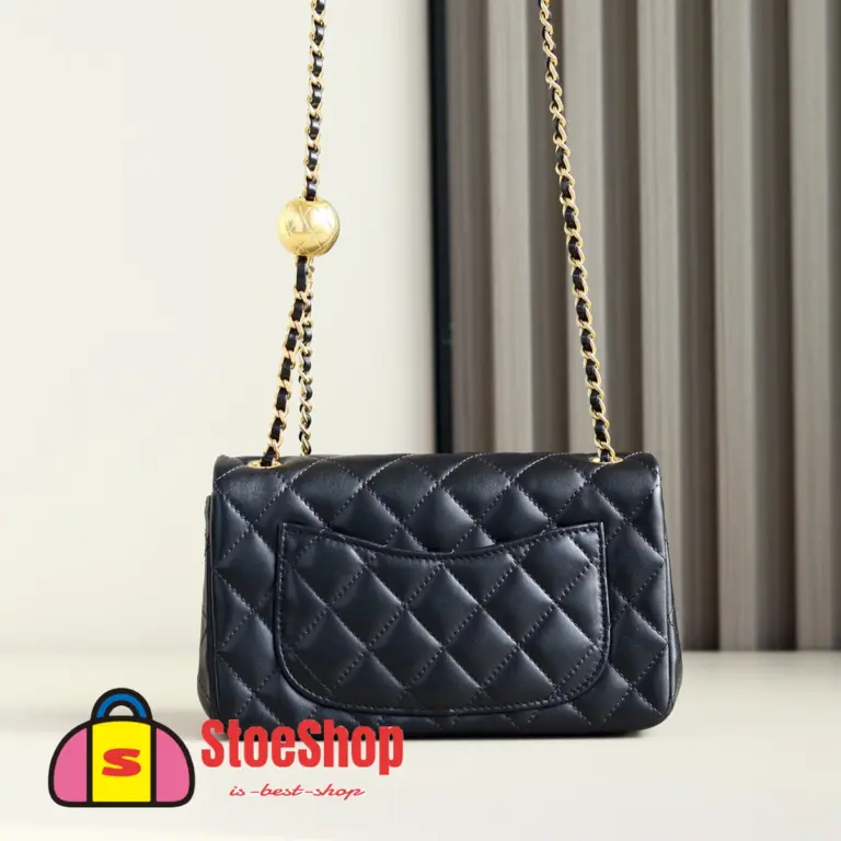 高仿香奈兒/Chanel Classic Flap 金球鏈條翻蓋包 黑色