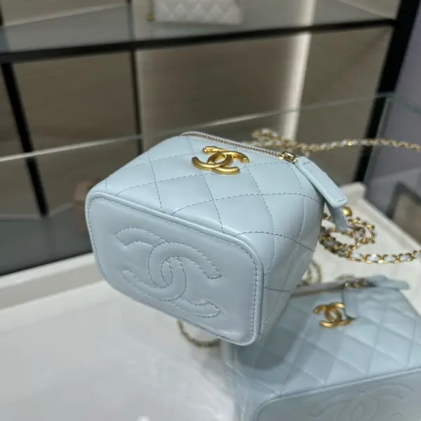 高仿香奈兒/Chanel Vanity Case 迷你鏈條方盒包 淺藍色