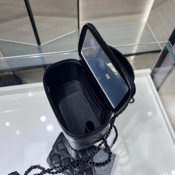 高仿香奈兒/Chanel Vanity Case黑色小型菱形格紋手提肩背包
