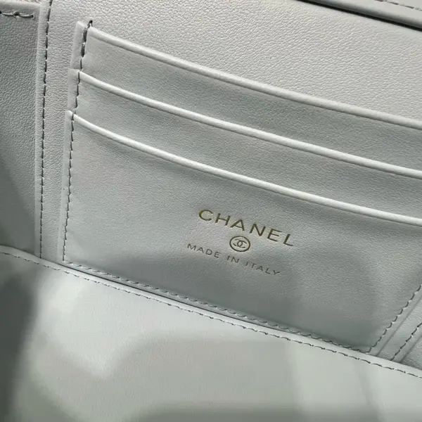 高仿香奈兒/Chanel Vanity系列淡藍色菱格紋鏈條裝飾化妝包