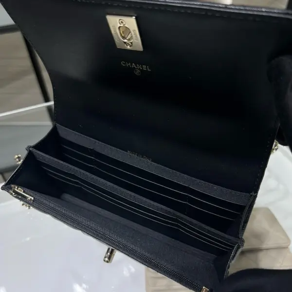 高仿香奈兒/Chanel WOC 帶手柄翻蓋包 深藍色