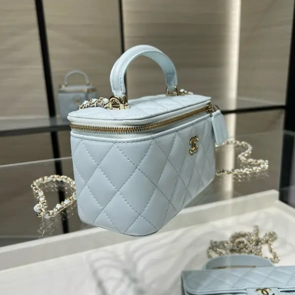 高仿香奈兒/Chanel 25S 淺藍色Vanity Case化妝包