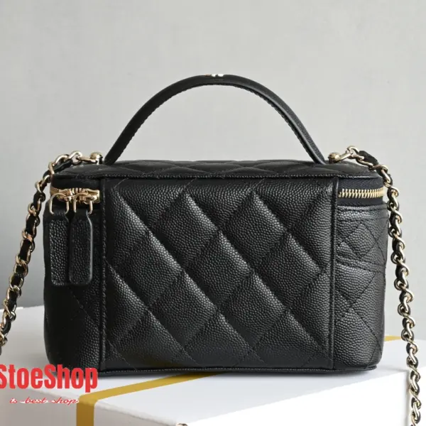 高仿香奈兒/Chanel Vanity Case 菱格紋雙C扣鏈條黑色化妝包