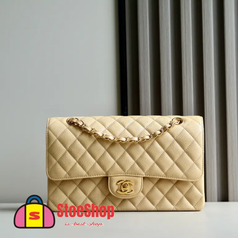 高仿香奈兒/Chanel Classic Flap 中號杏色魚子醬牛皮肩背包