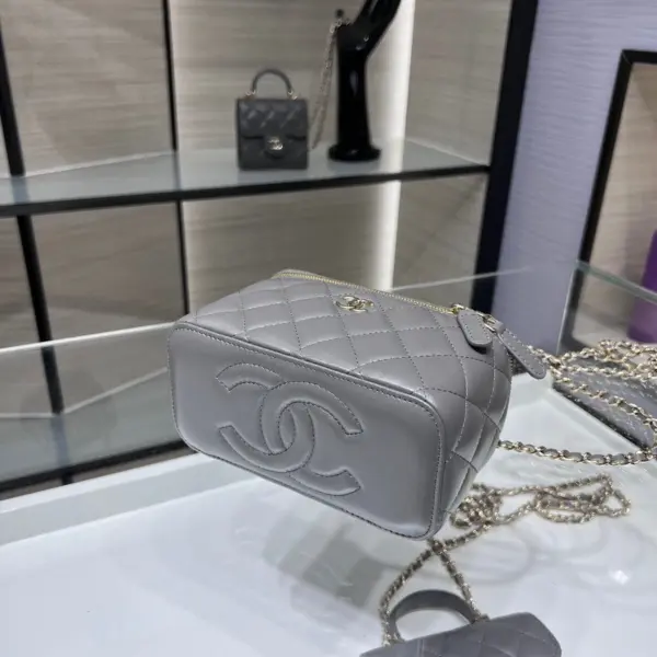 高仿香奈兒/Chanel Vanity Case 菱格紋鏈條手提化妝包 灰色