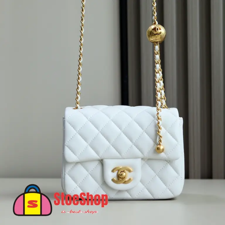 高仿香奈兒/Chanel Classic Flap 迷你白色金屬球單肩包