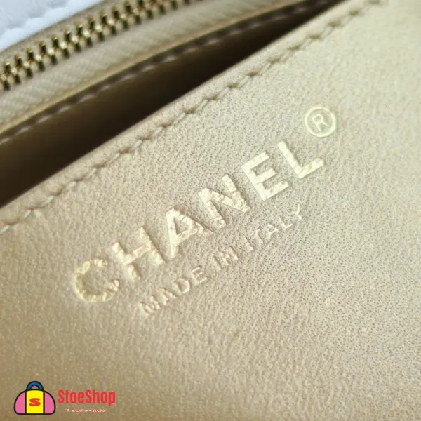 高仿香奈兒/Chanel Classic Flap 迷你白色金屬球單肩包