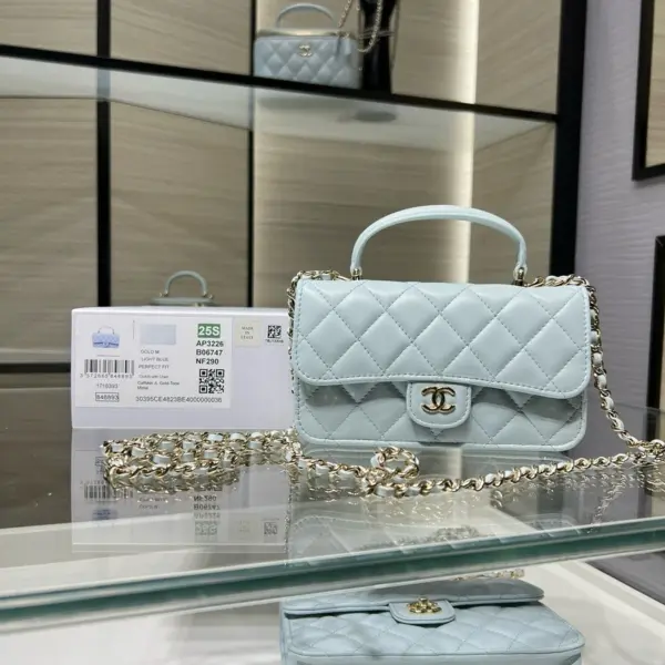 高仿香奈兒/Chanel Classic Flap 經典迷你口蓋包 淺藍色