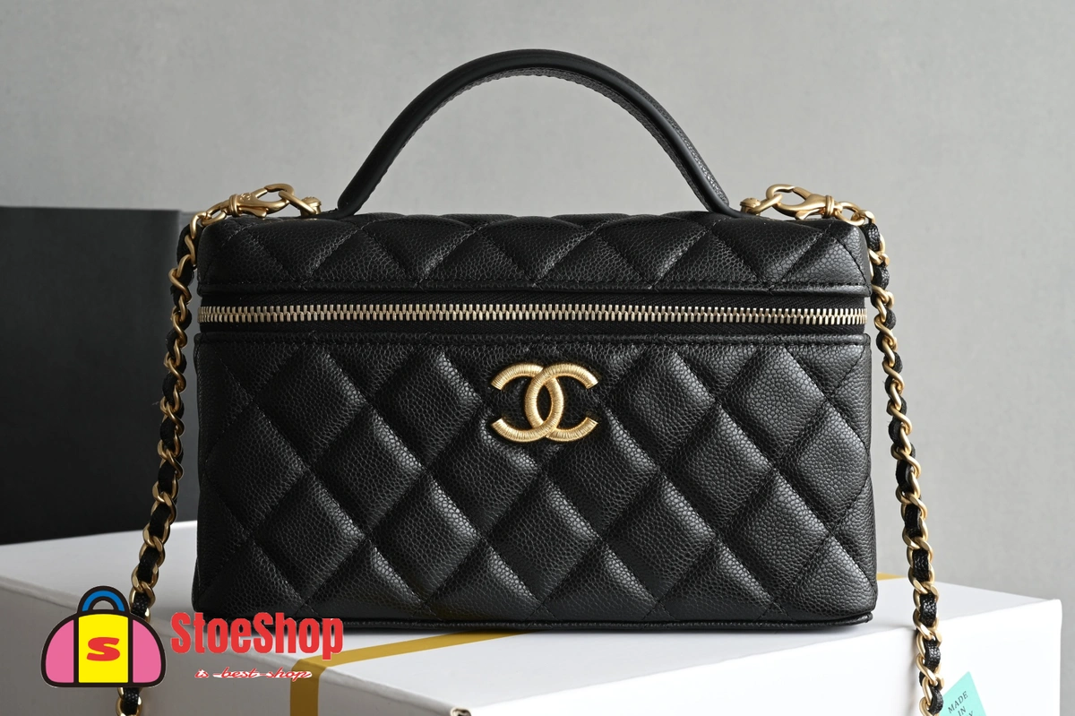 高仿香奈兒/Chanel Vanity Case系列 黑色菱格紋雙C扣鏈條化妝包