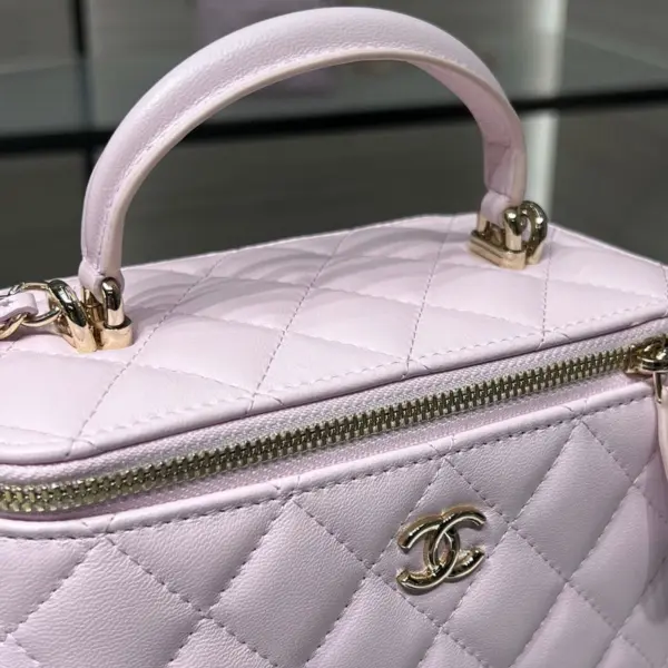 高仿香奈兒/Chanel Vanity Case 粉色方形鏈條手提化妝包