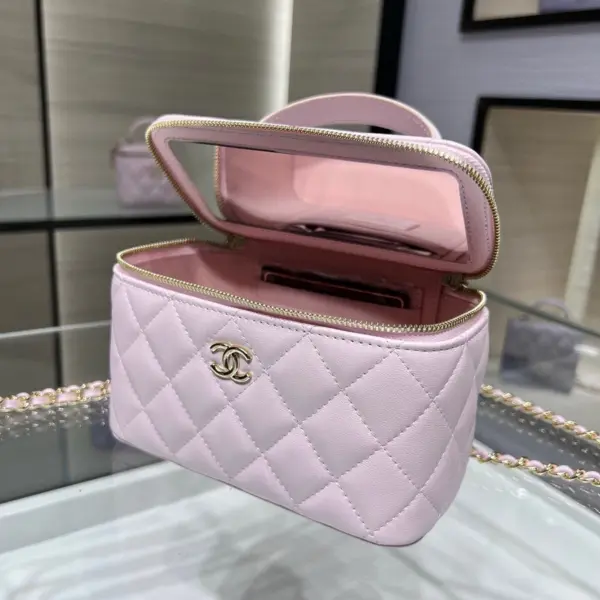 高仿香奈兒/Chanel Vanity Case 粉色方形鏈條手提化妝包