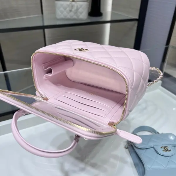 高仿香奈兒/Chanel Vanity Case 粉色方形鏈條手提化妝包