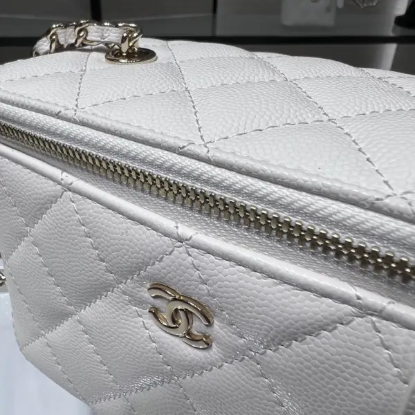 高仿香奈兒/Chanel 22A 方盒造型手袋 白色