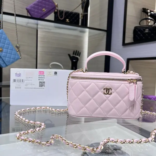 高仿香奈兒/Chanel Vanity系列粉色Vanity Case迷你盒子包