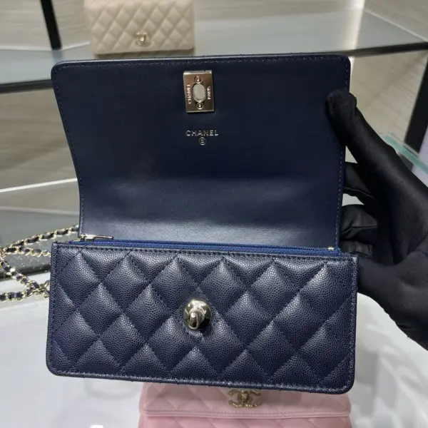 高仿香奈兒/Chanel WOC 帶手柄藏青色鏈條包 17 高仿香奈兒/Chanel WOC 帶手柄藏青色鏈條包
