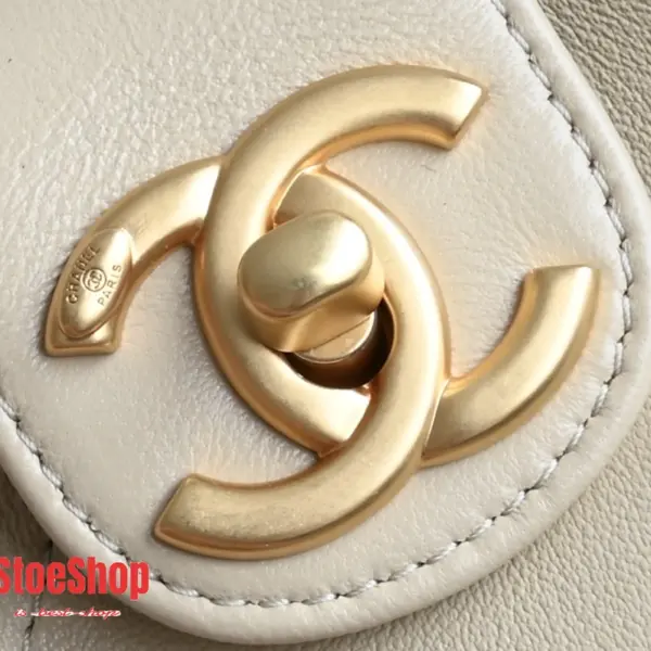 高仿香奈兒/Chanel 19系列19 Shoulder Bag米白色肩背包