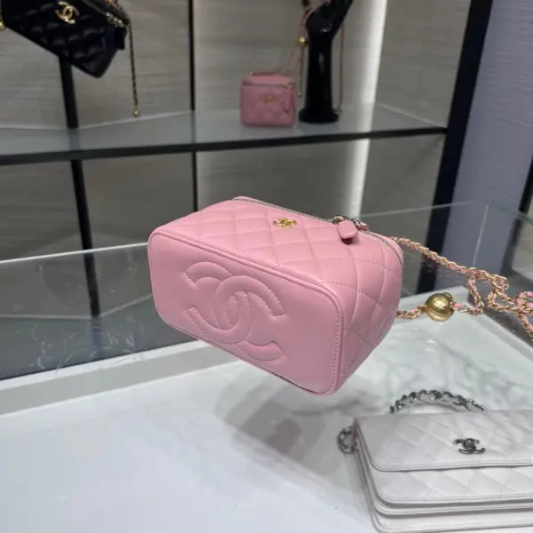 高仿香奈兒/Chanel Vanity Case 方形菱格紋粉色化妝包/斜挎包