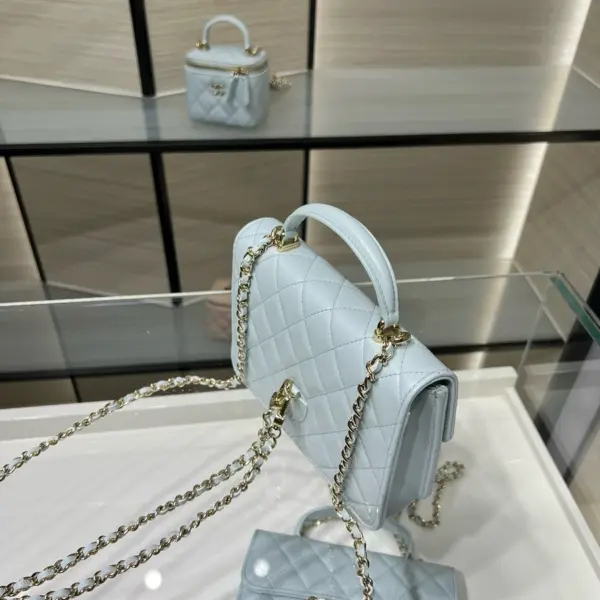 高仿香奈兒/Chanel 25S Classic Flap提柄款淺藍色小包