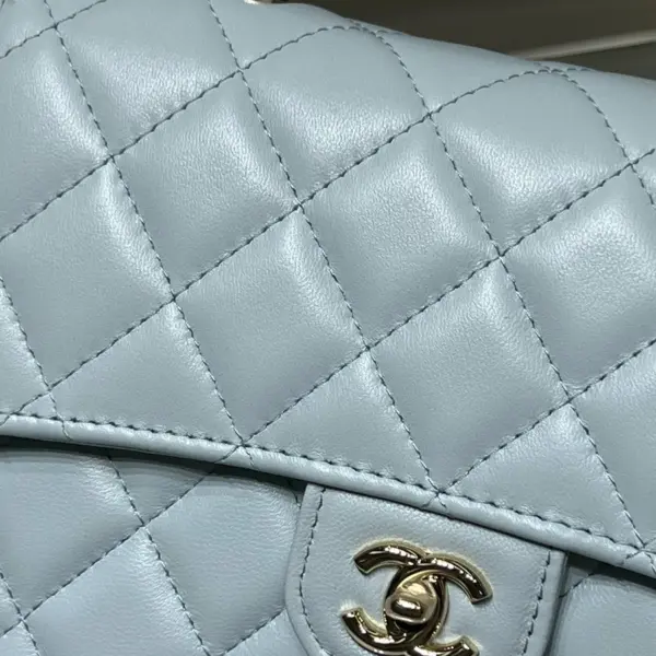 高仿香奈兒/Chanel 25S Classic Flap提柄款淺藍色小包