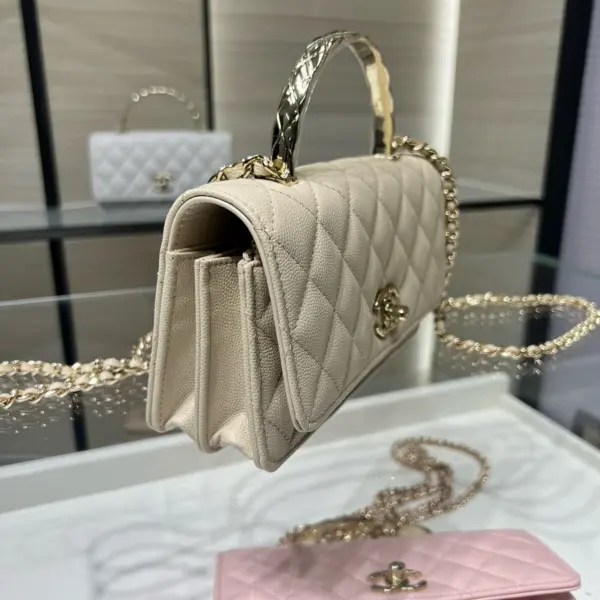 高仿香奈兒/Chanel WOC系列 米白色帶手柄菱格紋鏈條包