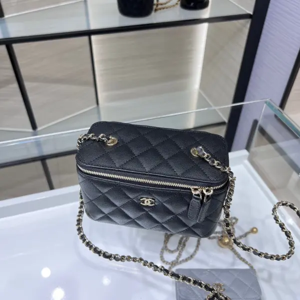 高仿香奈兒/Chanel 22A早秋方盒子手袋 黑色