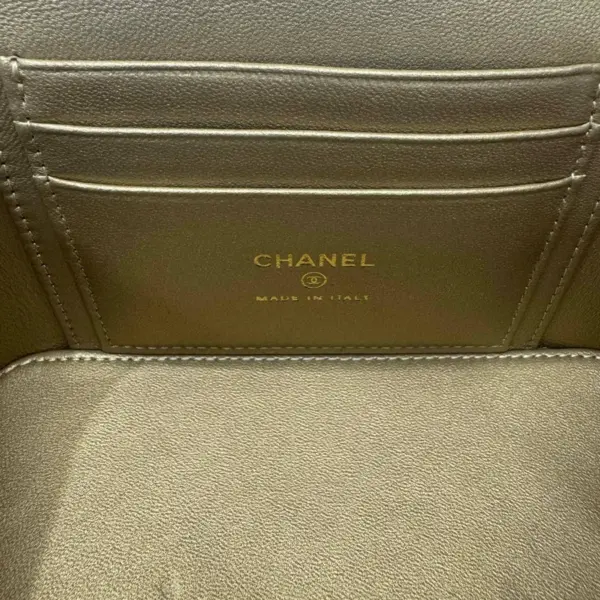 高仿香奈兒/Chanel Vanity Case 菱格紋白色手拿包/化妝包（帶肩帶）