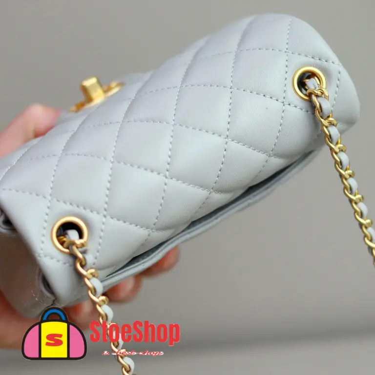 高仿香奈兒/Chanel Classic Flap 淺灰色金球迷你Flap Bag