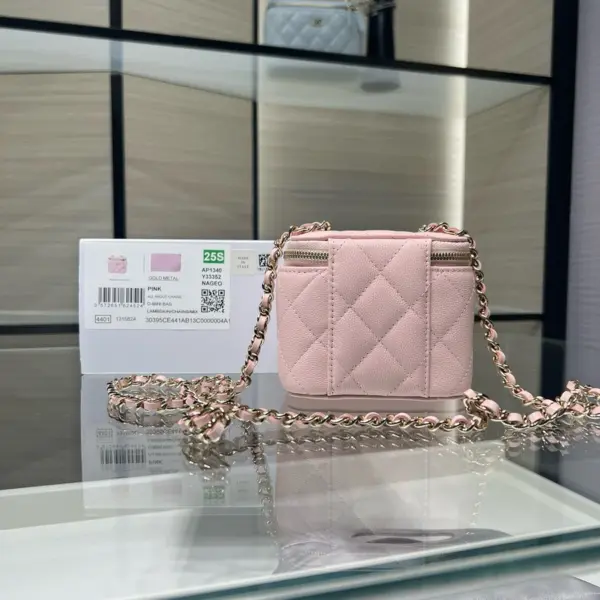 高仿香奈兒/Chanel Vanity Case粉色迷你箱型手袋