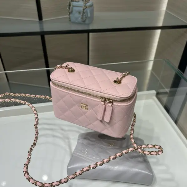 高仿香奈兒/Chanel 22A方盒子包粉色
