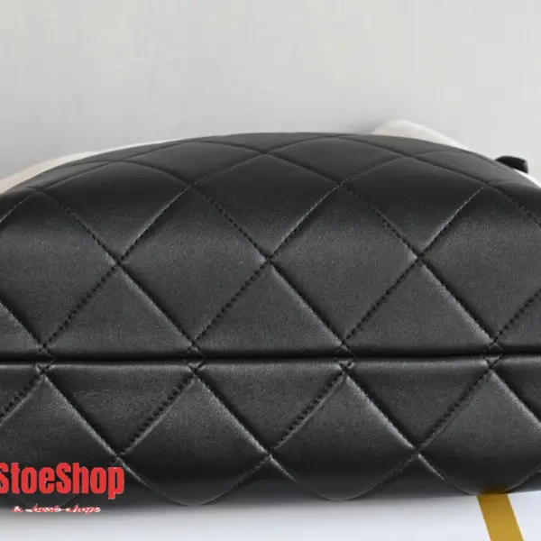 高仿香奈兒/Chanel Deauville Bucket Bag 米白色與黑色拼接