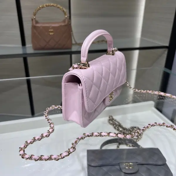 高仿香奈兒/Chanel 經典flap系列Mini Classic Flap帶手柄粉色小包