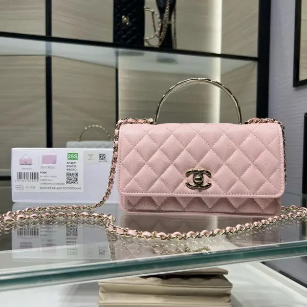 高仿香奈兒/Chanel WOC 帶金屬手柄鏈條錢包 粉色