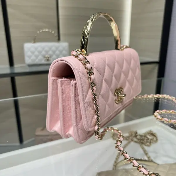 高仿香奈兒/Chanel WOC 帶金屬手柄鏈條錢包 粉色