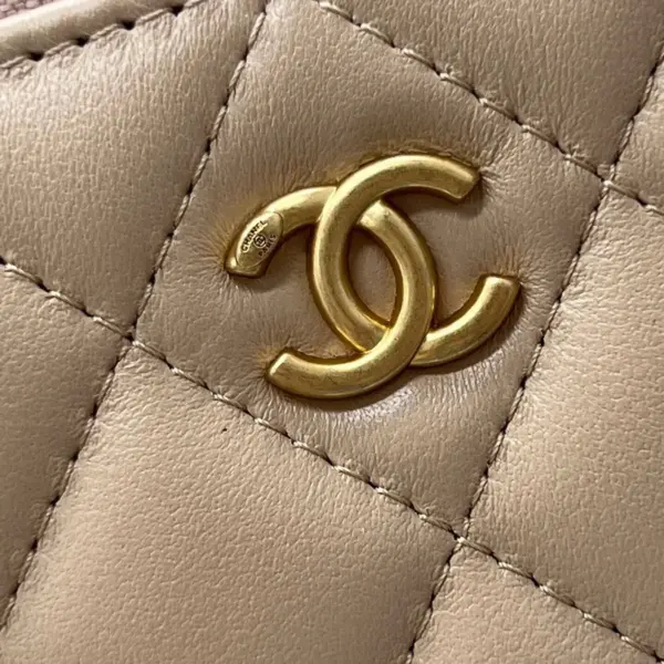 高仿香奈兒/Chanel Camera Case 經典相機包 米色
