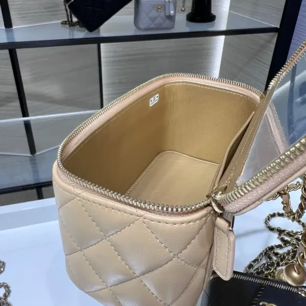 高仿香奈兒/Chanel Camera Case 經典相機包 米色