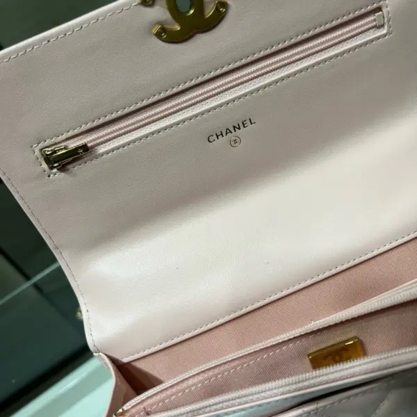 高仿香奈兒/Chanel 19 Bag 19 Flap鏈條斜挎包粉色