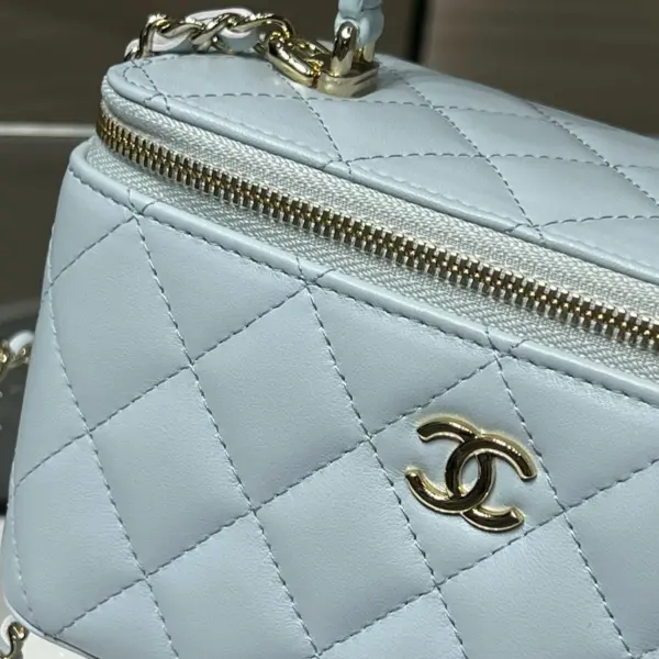 高仿香奈兒/Chanel Classic Flap迷你菱格紋化妝包淺藍色