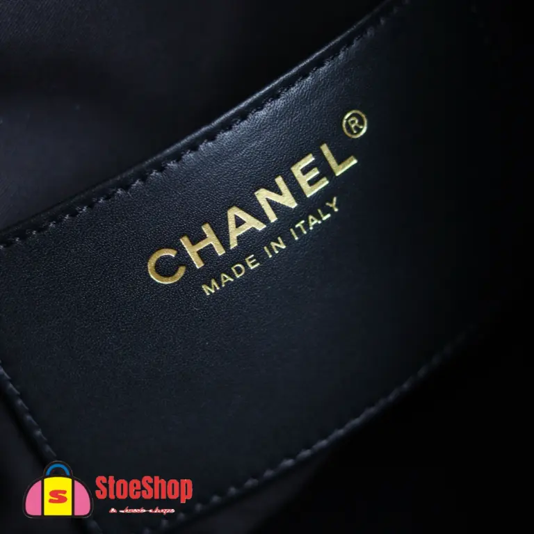 高仿香奈兒/CHANEL 25C Hobo 肩背包｜黑金魚子醬小牛皮