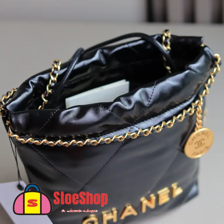 高仿香奈兒/Chanel 22 Mini 垃圾袋肩背包｜黑色亮面小牛皮×金鍊飾