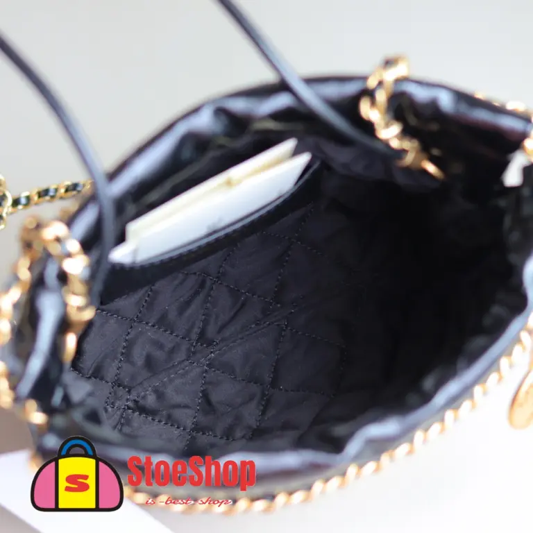 高仿香奈兒/Chanel 22 Mini 垃圾袋肩背包｜黑色亮面小牛皮×金鍊飾