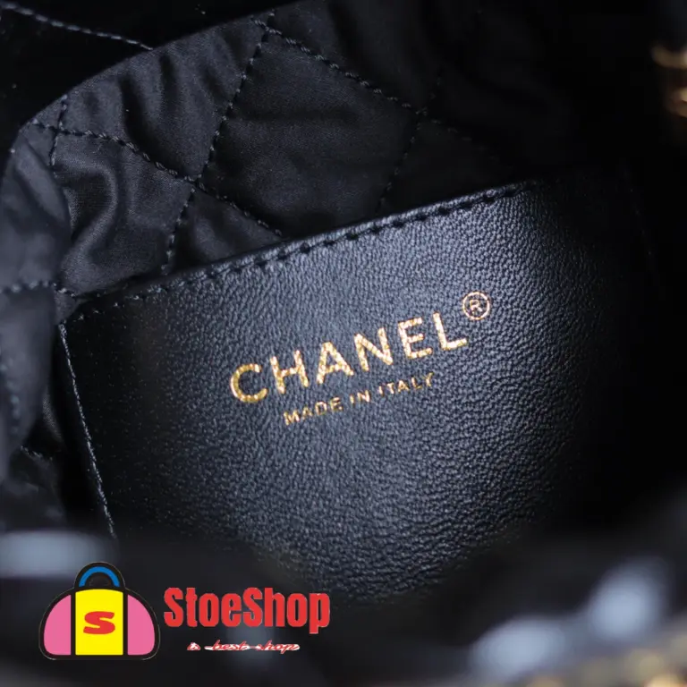 高仿香奈兒/Chanel 22 Mini 垃圾袋肩背包｜黑色亮面小牛皮×金鍊飾