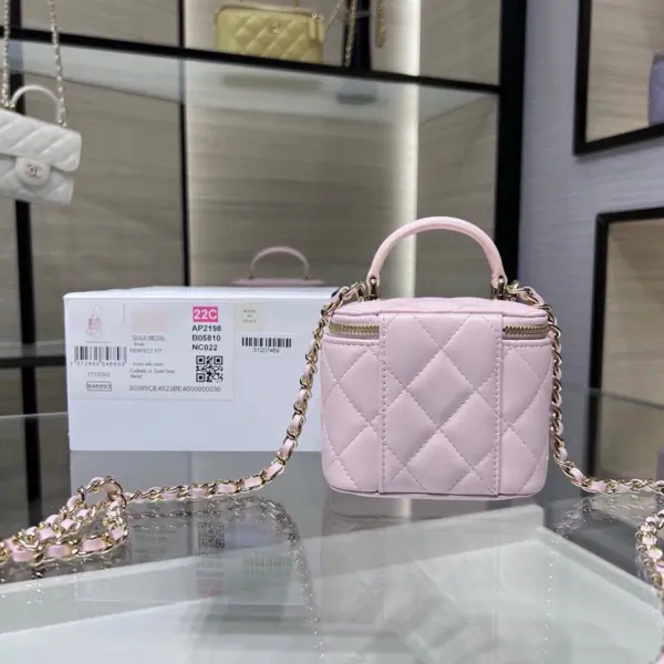 高仿香奈兒/Chanel Vanity系列Mini Vanity Case粉色小包