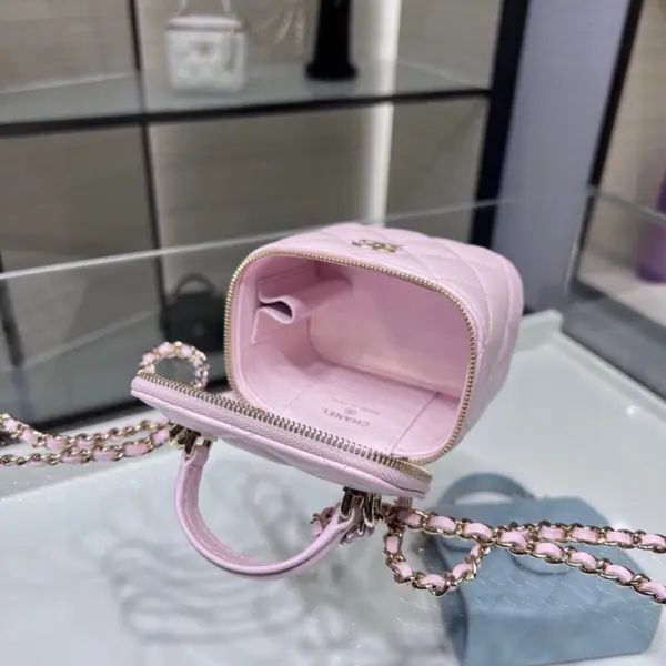高仿香奈兒/Chanel Vanity系列Mini Vanity Case粉色小包