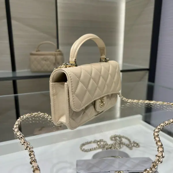 高仿香奈兒/Chanel Classic Flap 經典迷你帶手柄米白色單肩包